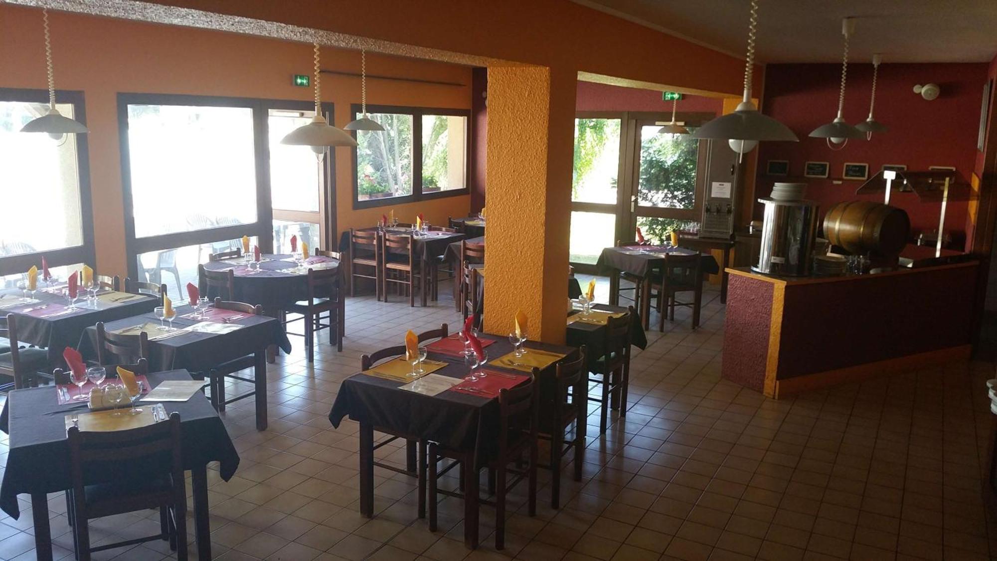 Brit Hotel Sarreguemines Ngoại thất bức ảnh